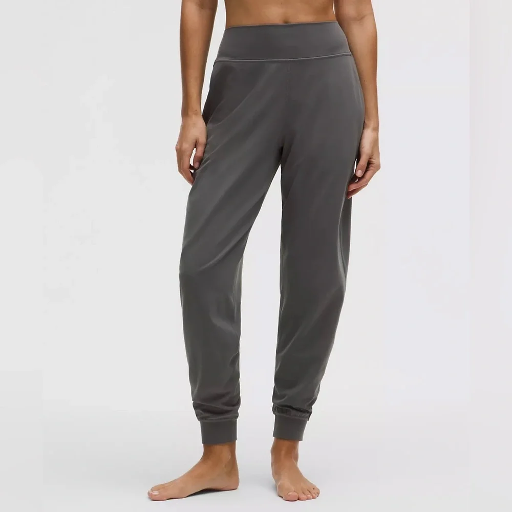 lululemon athletica Onyx Grey Align High-Rise Jogger